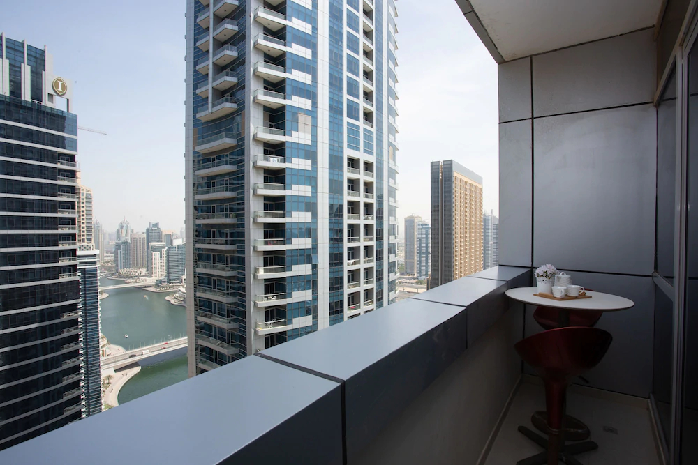 West Tower by Hi Guests Vacation Homes