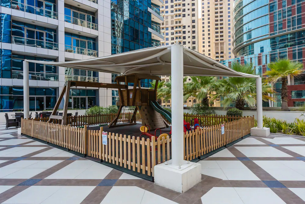 West Tower by Hi Guests Vacation Homes
