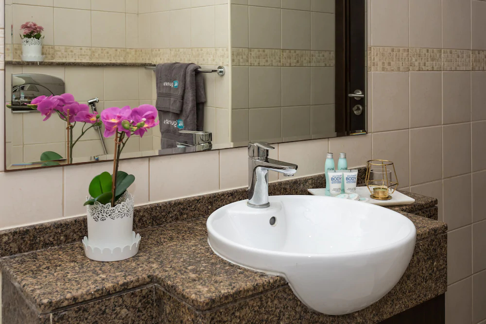 West Tower by Hi Guests Vacation Homes