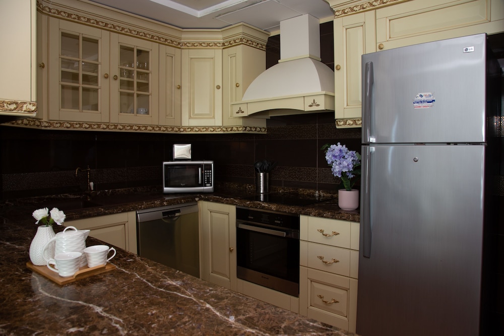 West Tower by Hi Guests Vacation Homes