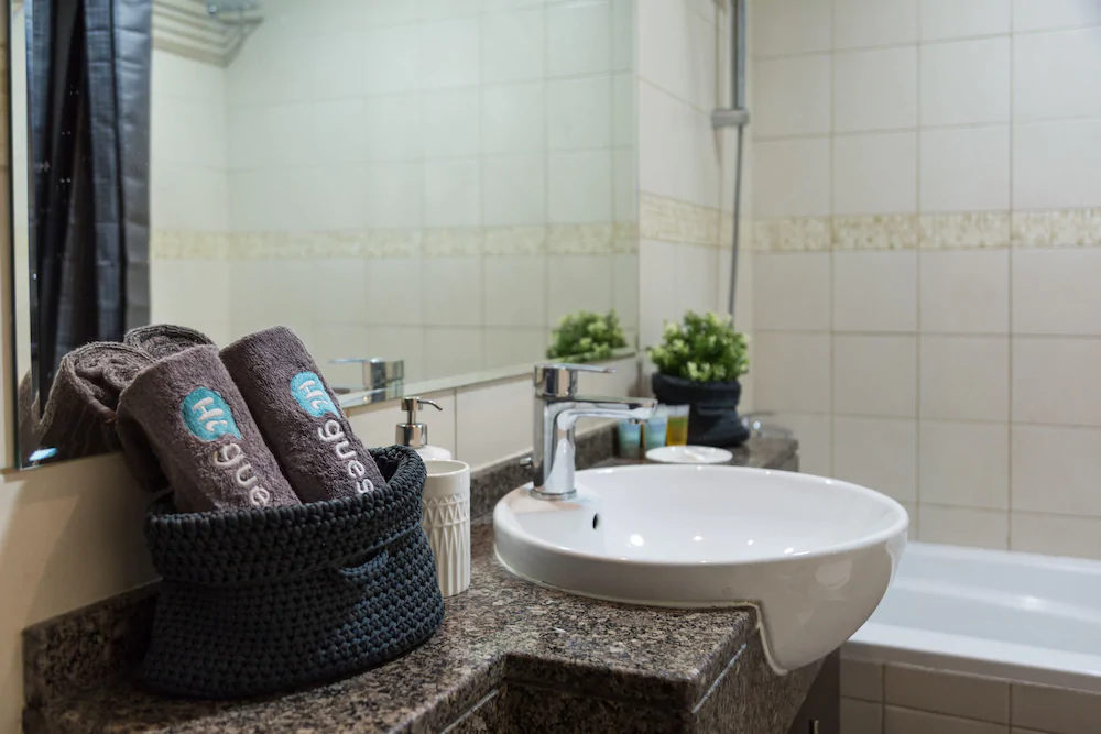 West Tower by Hi Guests Vacation Homes