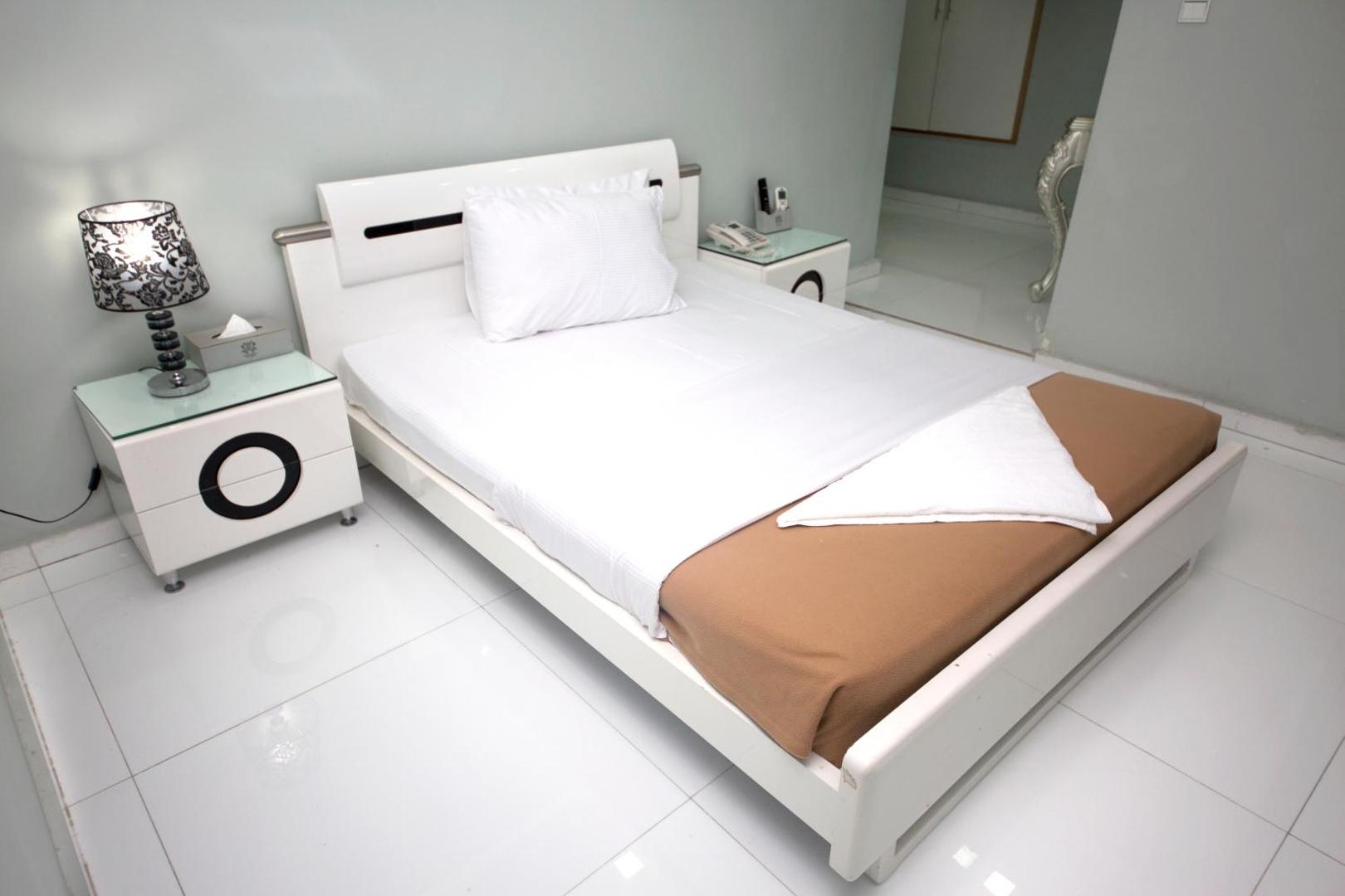 White Fort Hotel