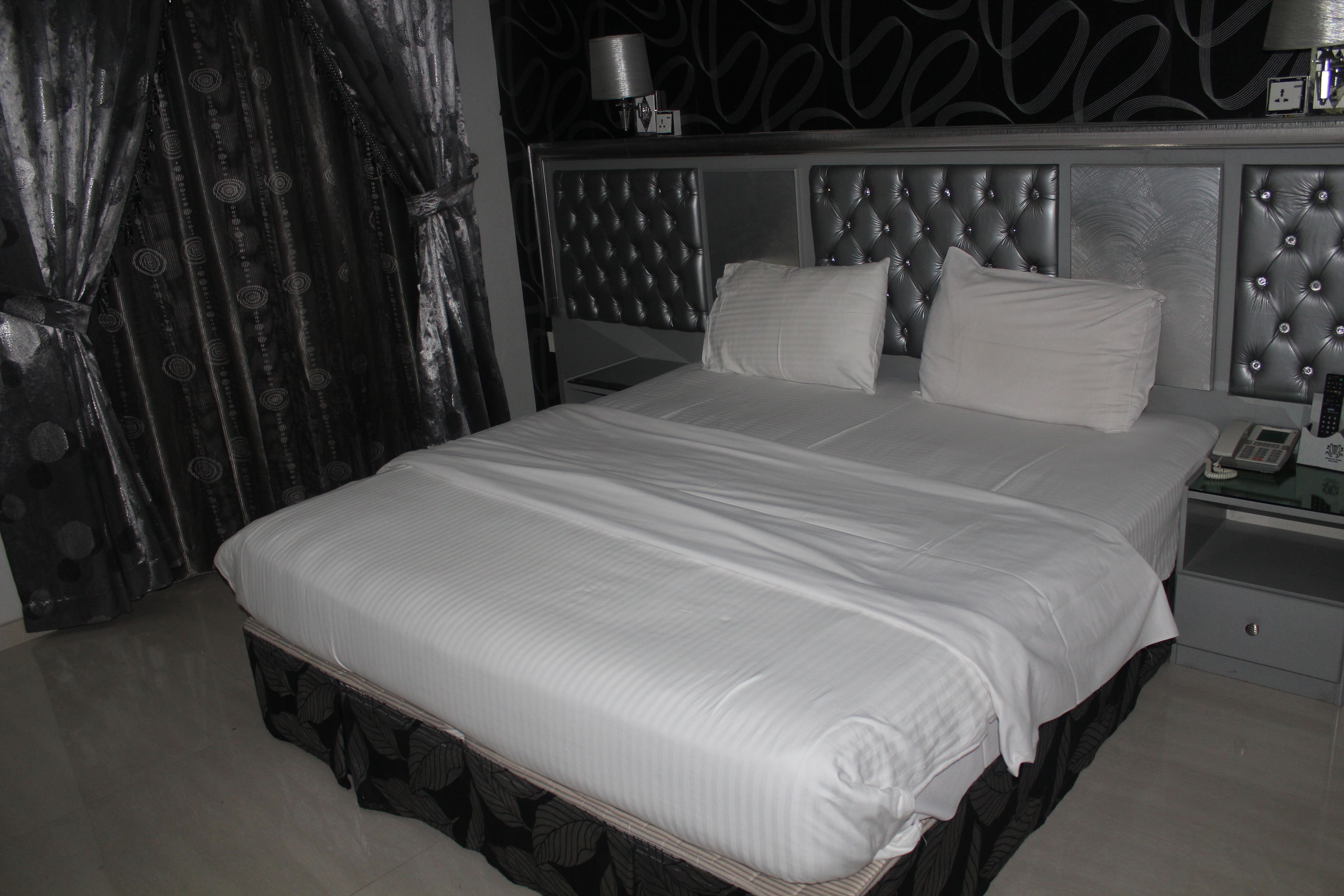 White Fort Hotel