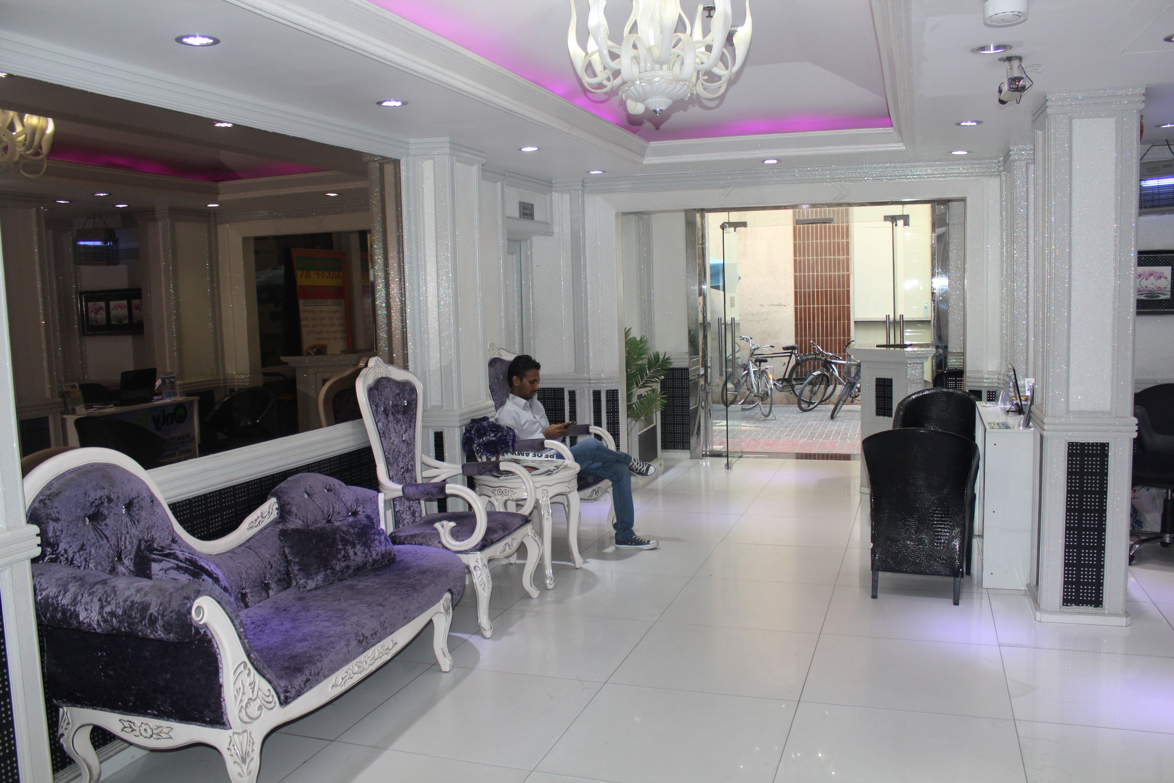 White Fort Hotel