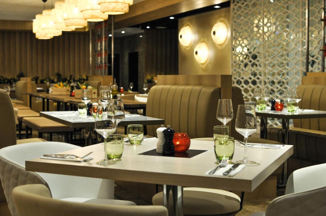 The First Collection Dubai Marina