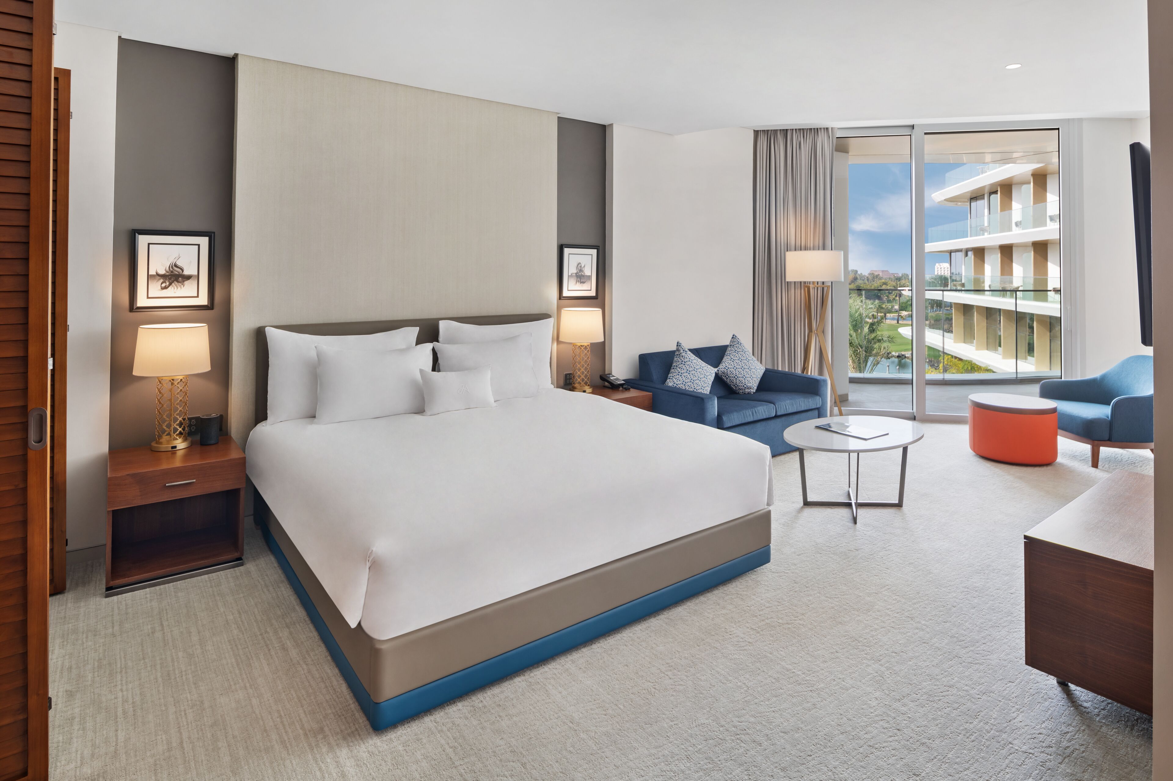JA Lake View Hotel