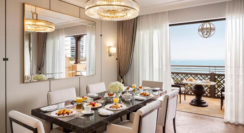 Jumeirah Mina Al Salam