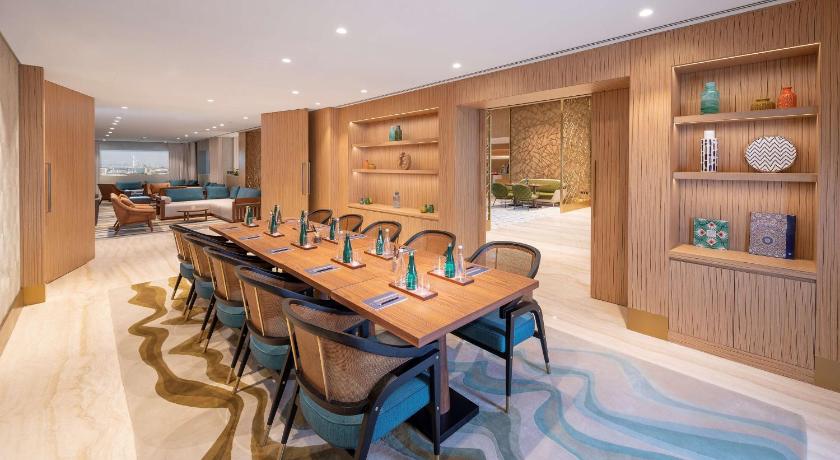 Andaz Dubai The Palm by Hyatt