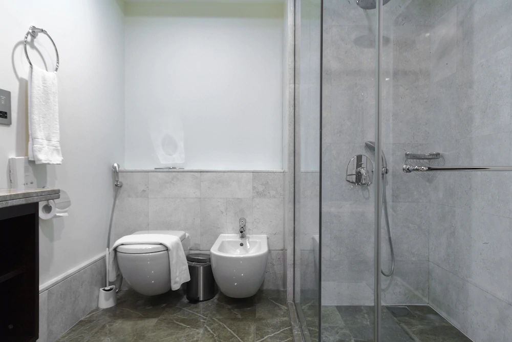 Grandeur Residences