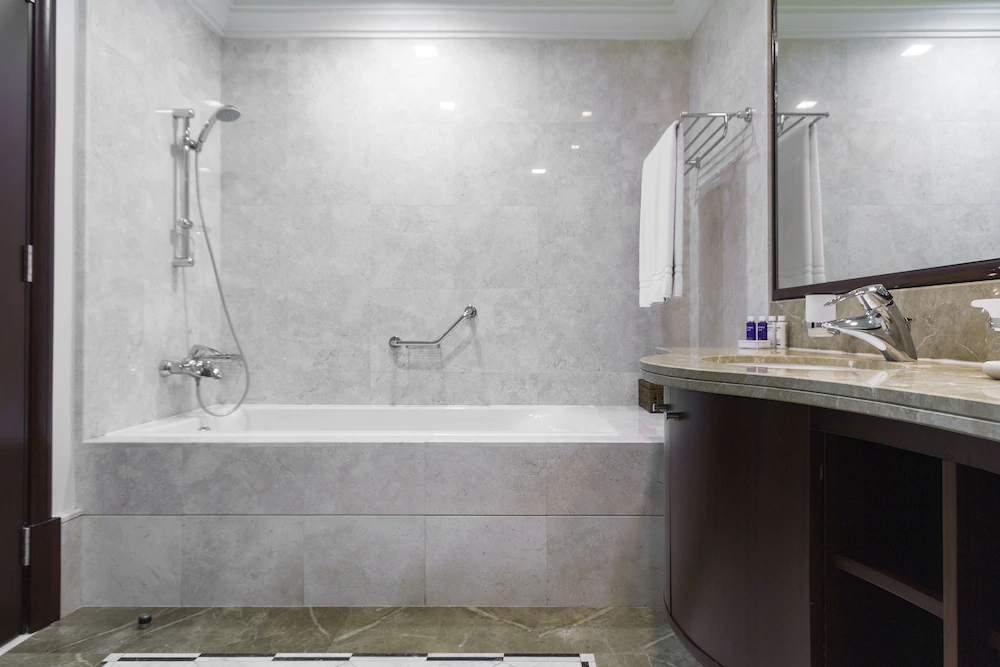 Grandeur Residences