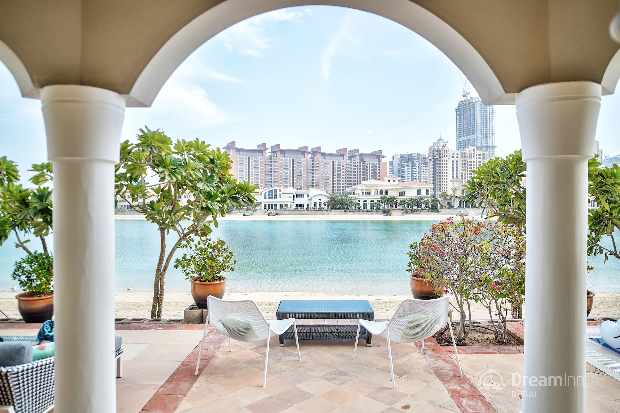 The Palm Jumeirah Villas - Frond B