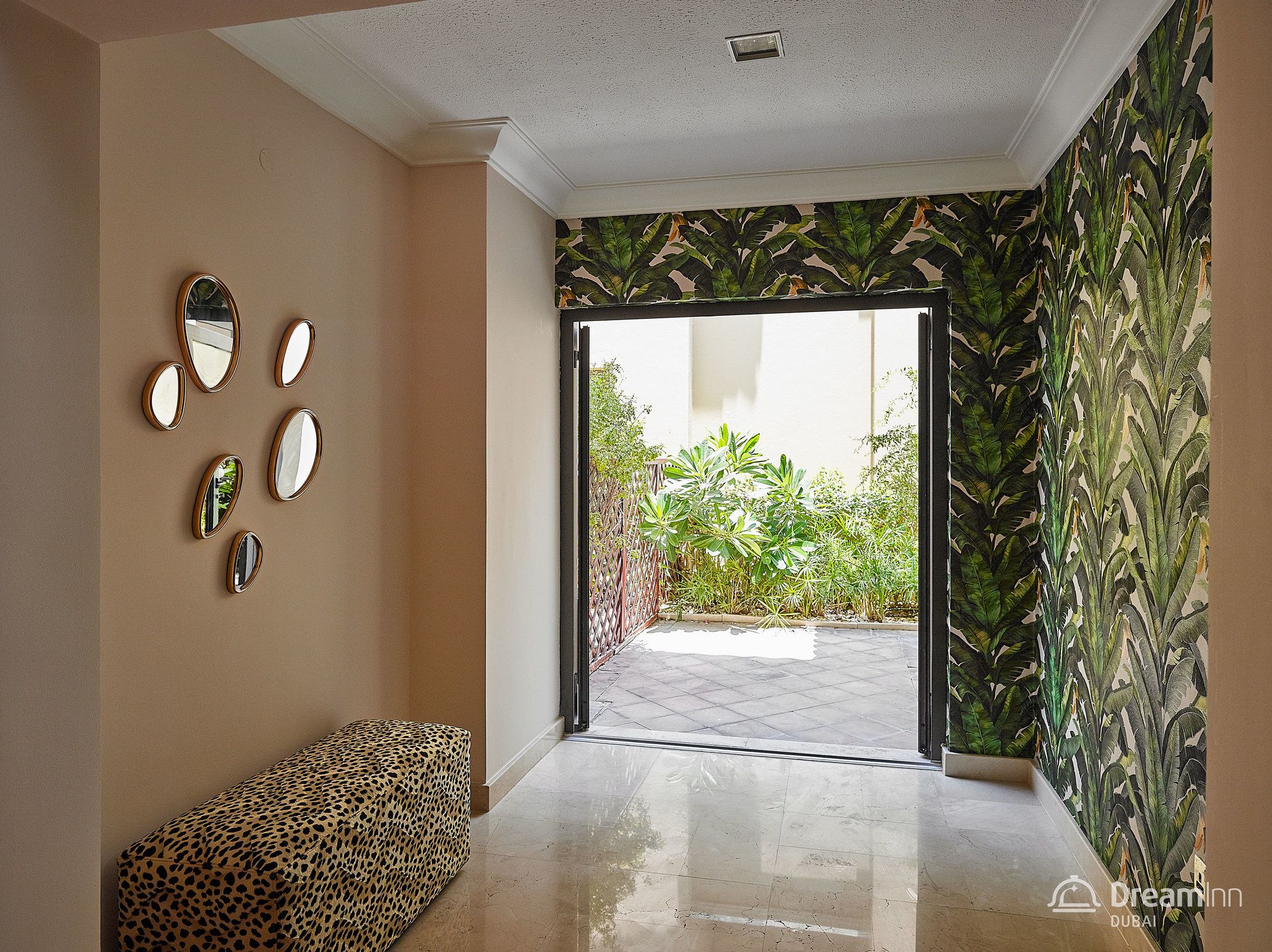 The Palm Jumeirah Villas - Frond B