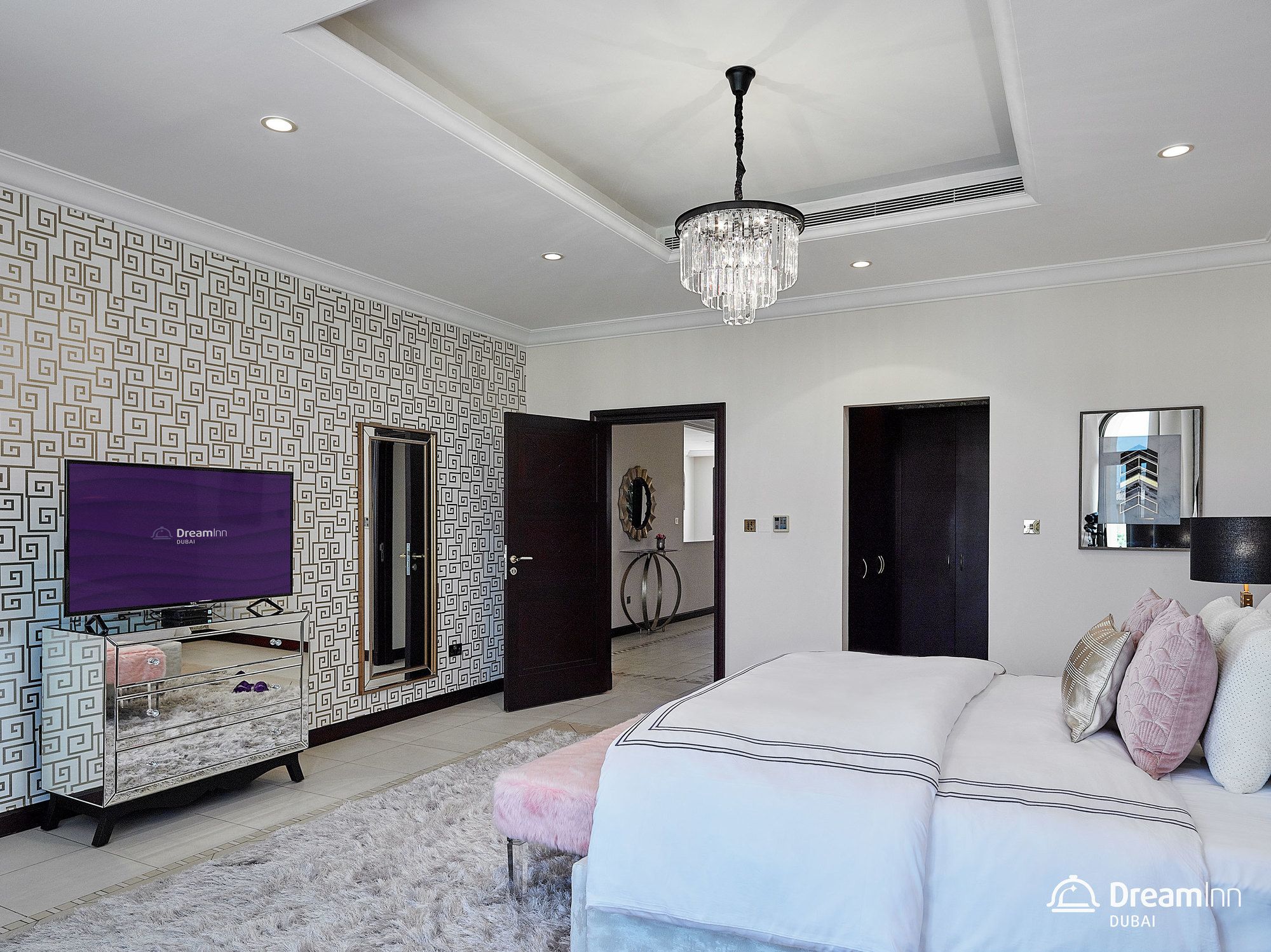 The Palm Jumeirah Villas - Frond B