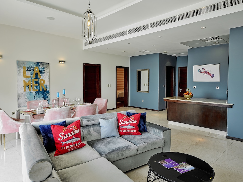Tiara Residence - Emerald