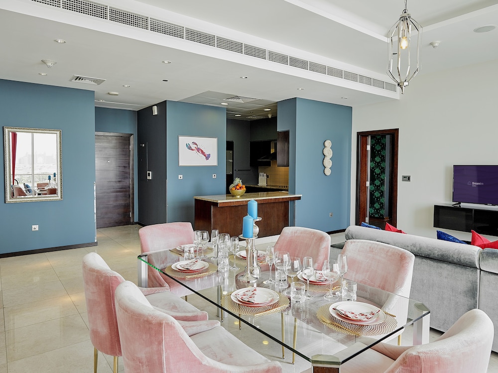 Tiara Residence - Emerald