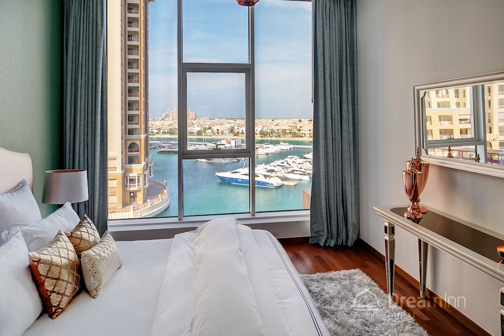 Tiara Residence - Emerald