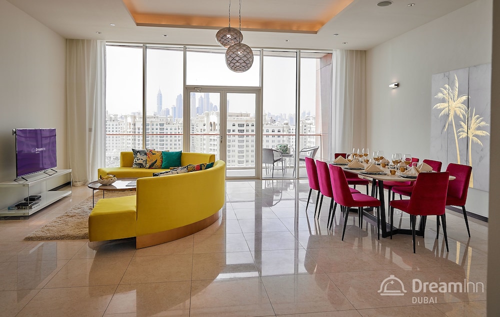 Tiara Residence - Emerald