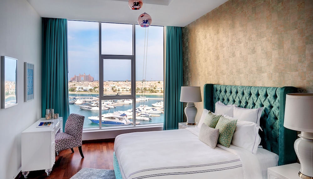 Tiara Residence - Emerald
