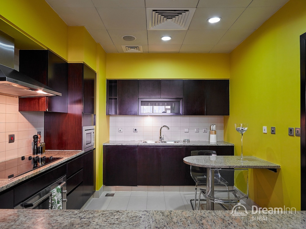 Tiara Residence - Emerald
