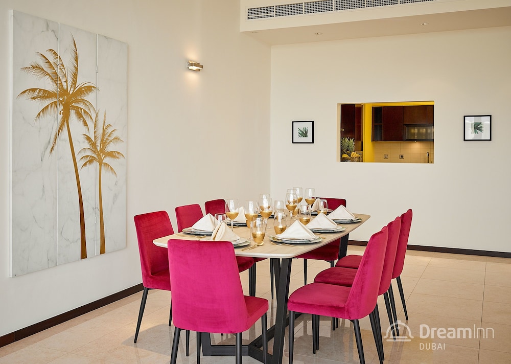 Tiara Residence - Emerald