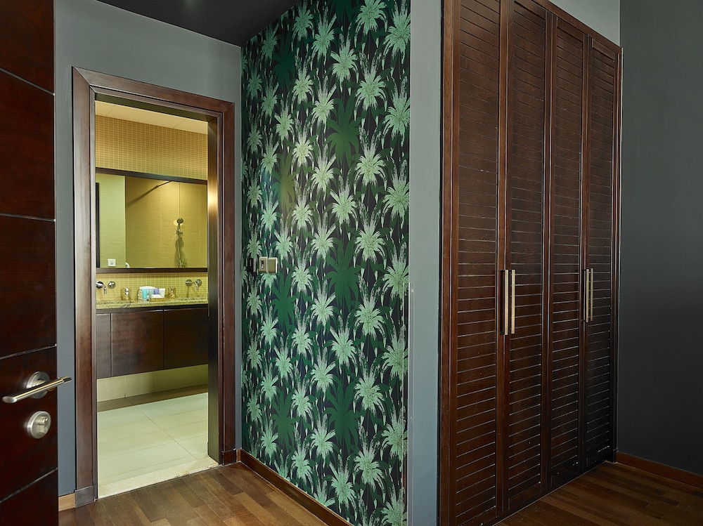 Tiara Residence - Emerald