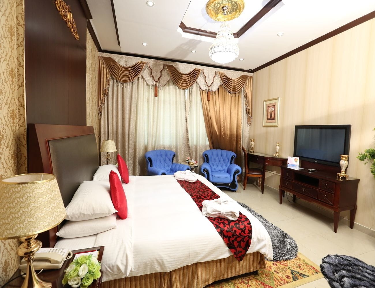 Clifton International Hotel