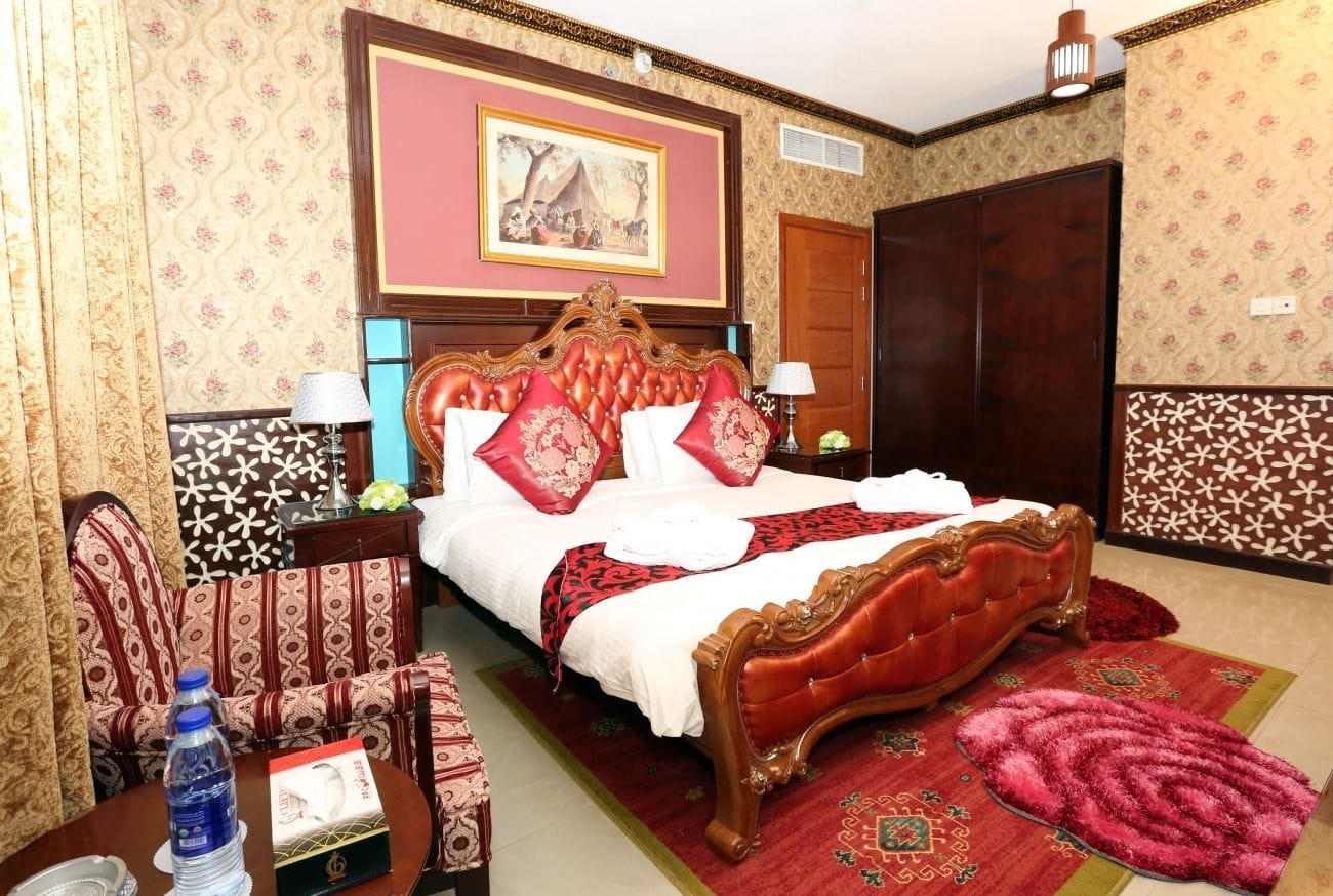 Clifton International Hotel