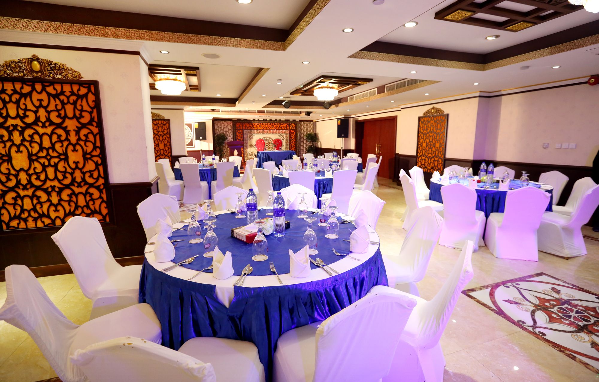 Clifton International Hotel