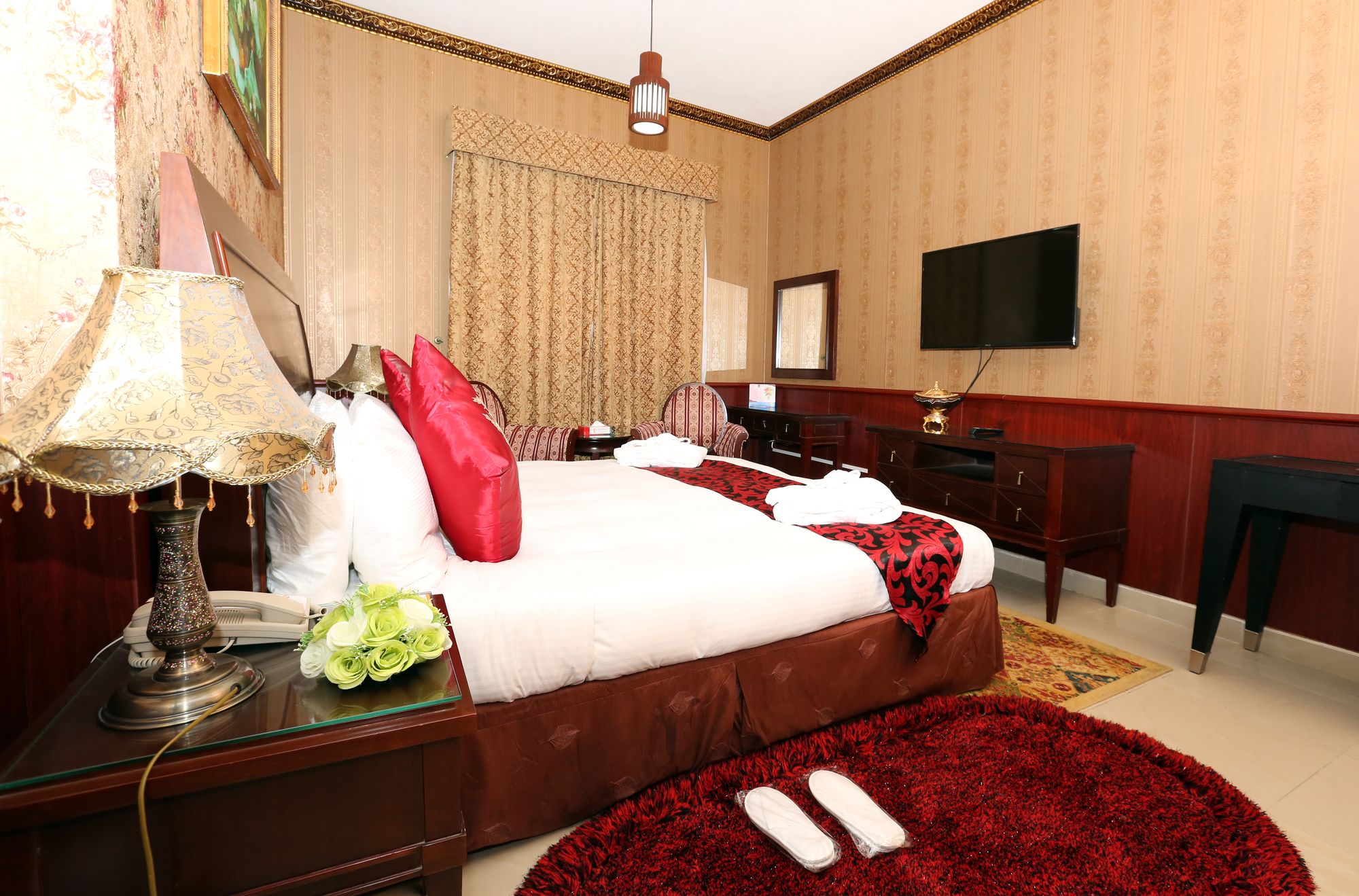 Clifton International Hotel