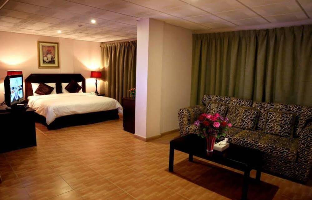 Falcon Hotel Apartments