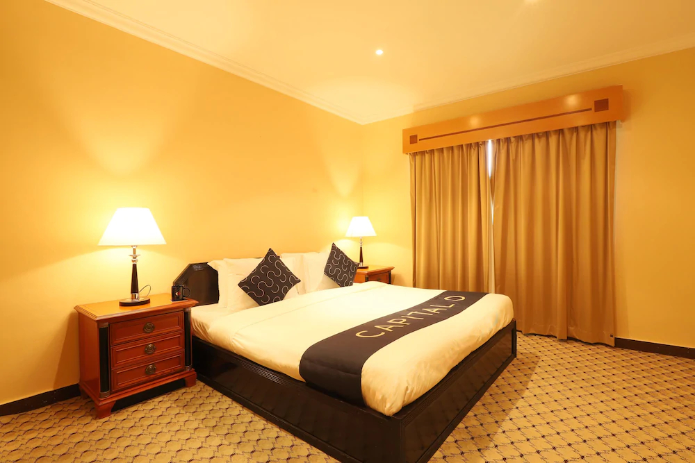 Capital O 224 Holiday Beach Resort