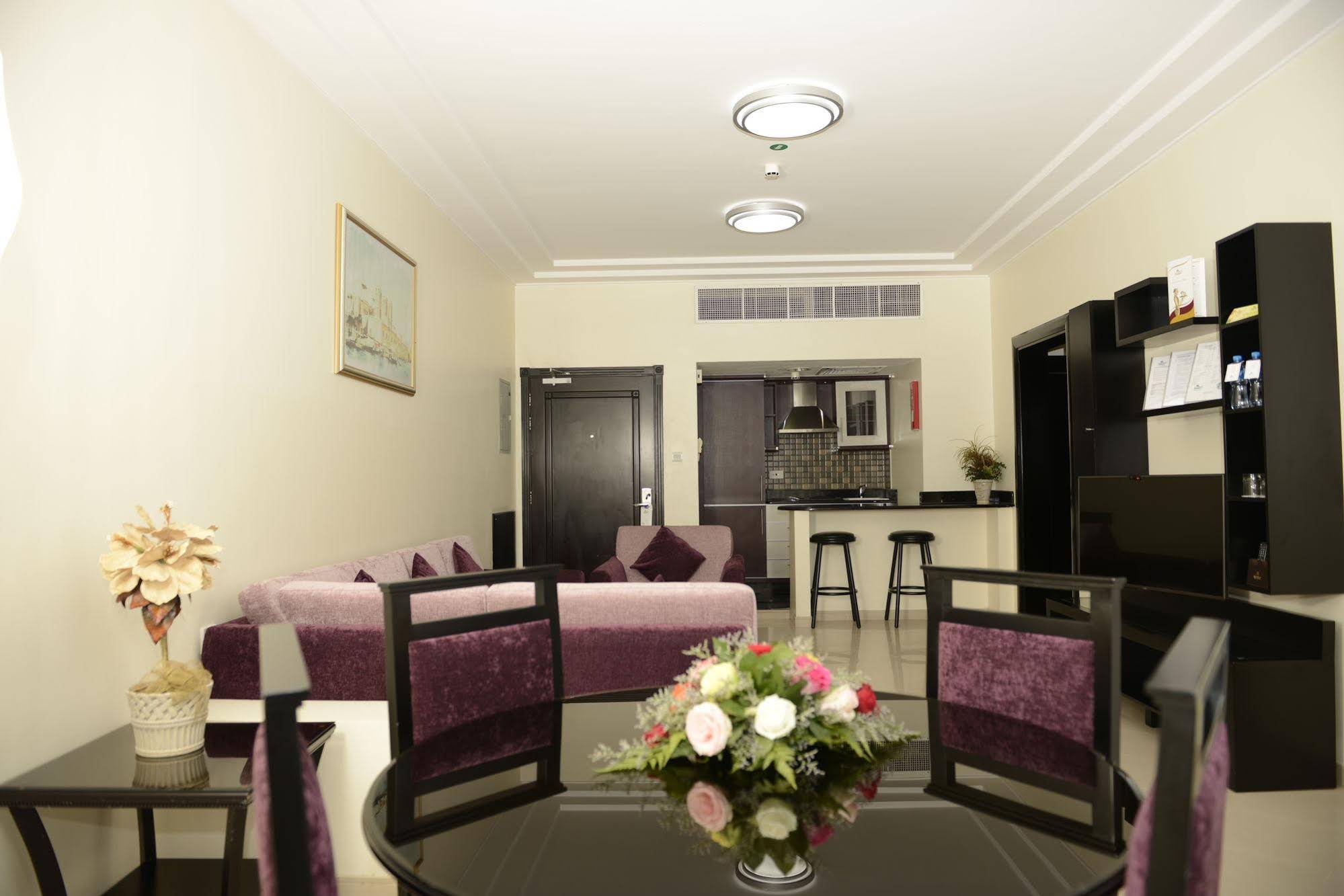 Royal Beach Hotel & Resort