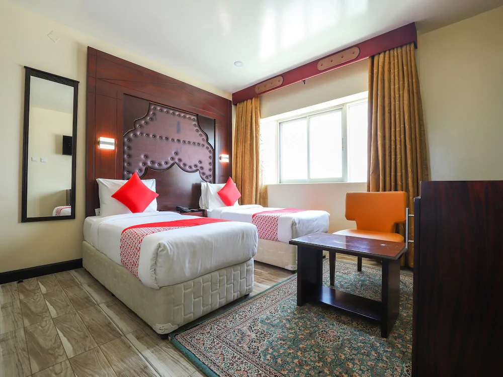Shh Hotel by OYO Rooms