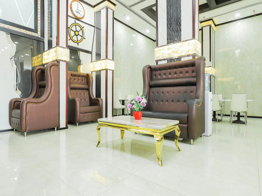 Shh Hotel by OYO Rooms