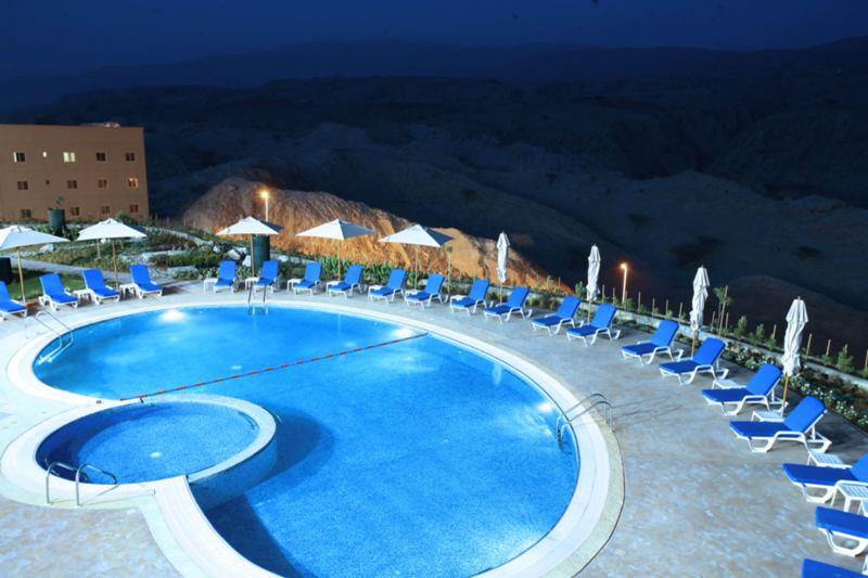 Golden Tulip Khatt Springs Resort & Spa