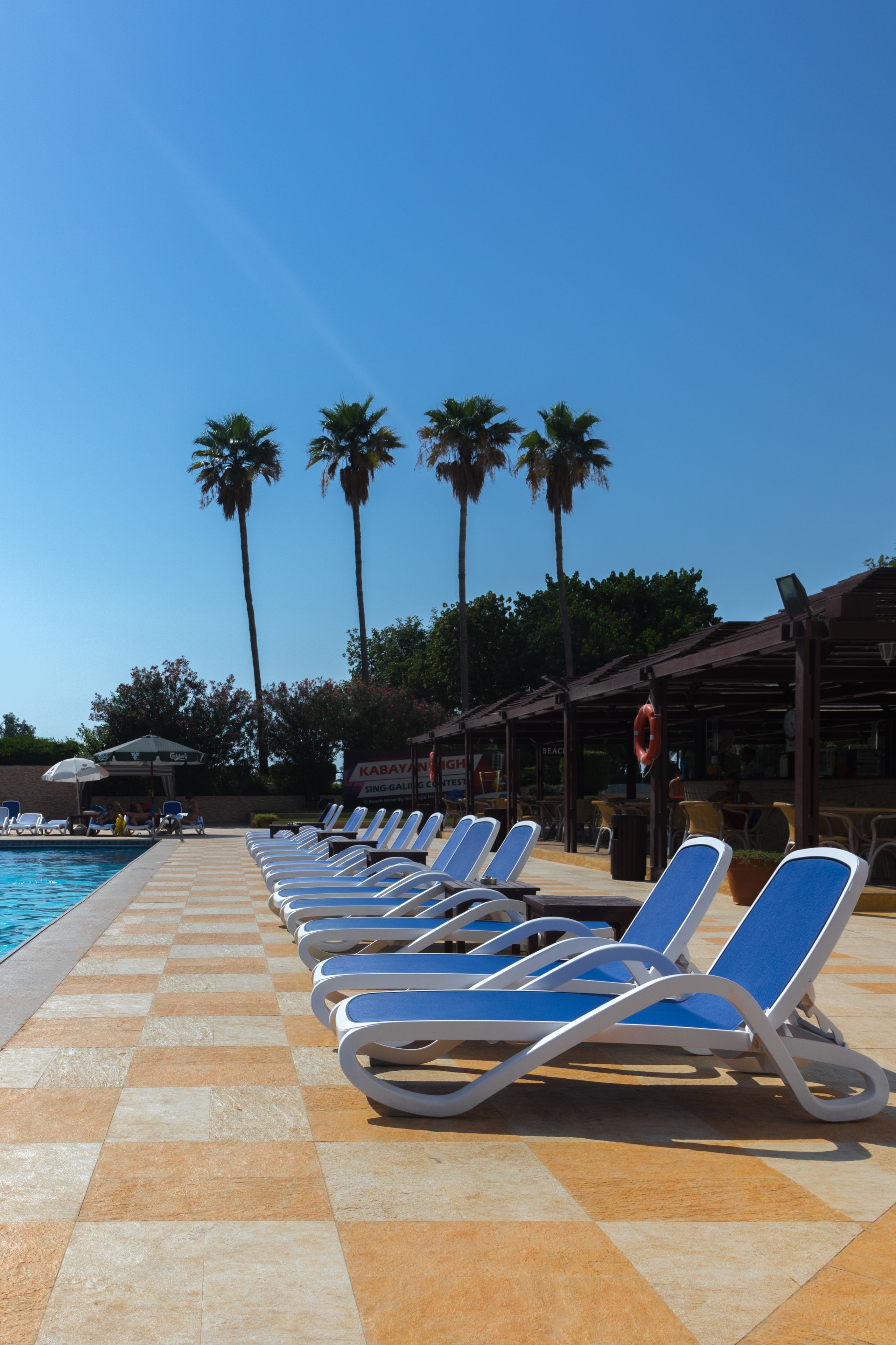 BM Beach Hotel