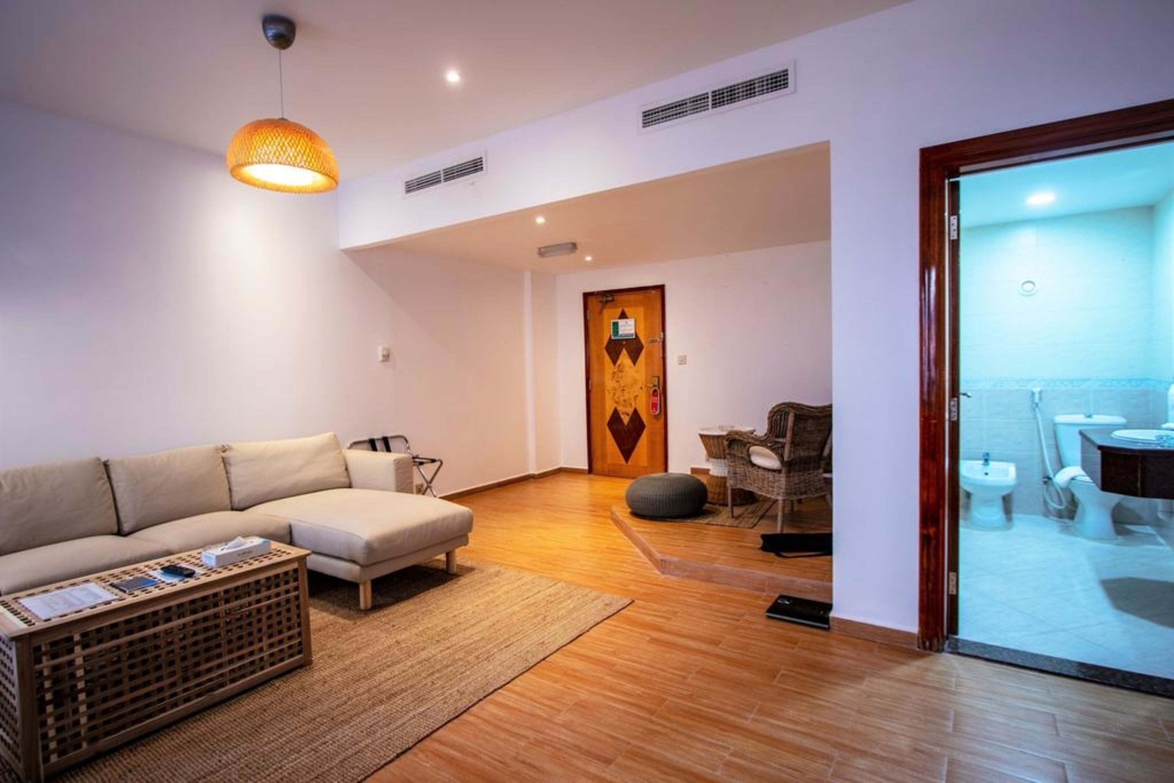 BM Beach Hotel