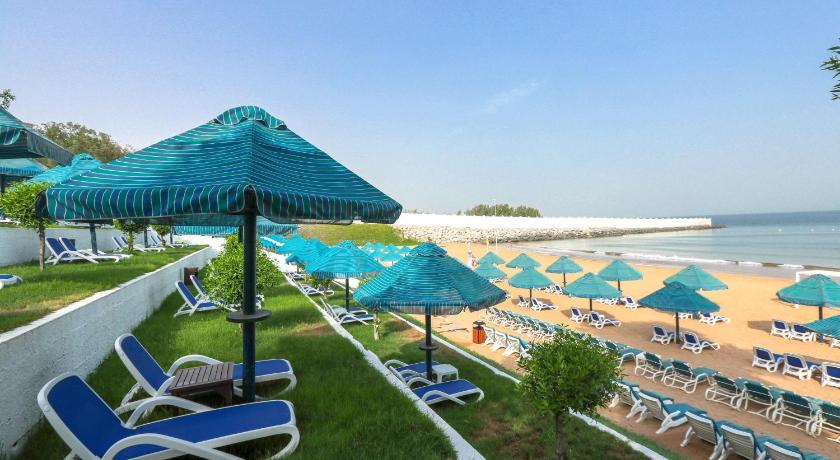 BM Beach Hotel