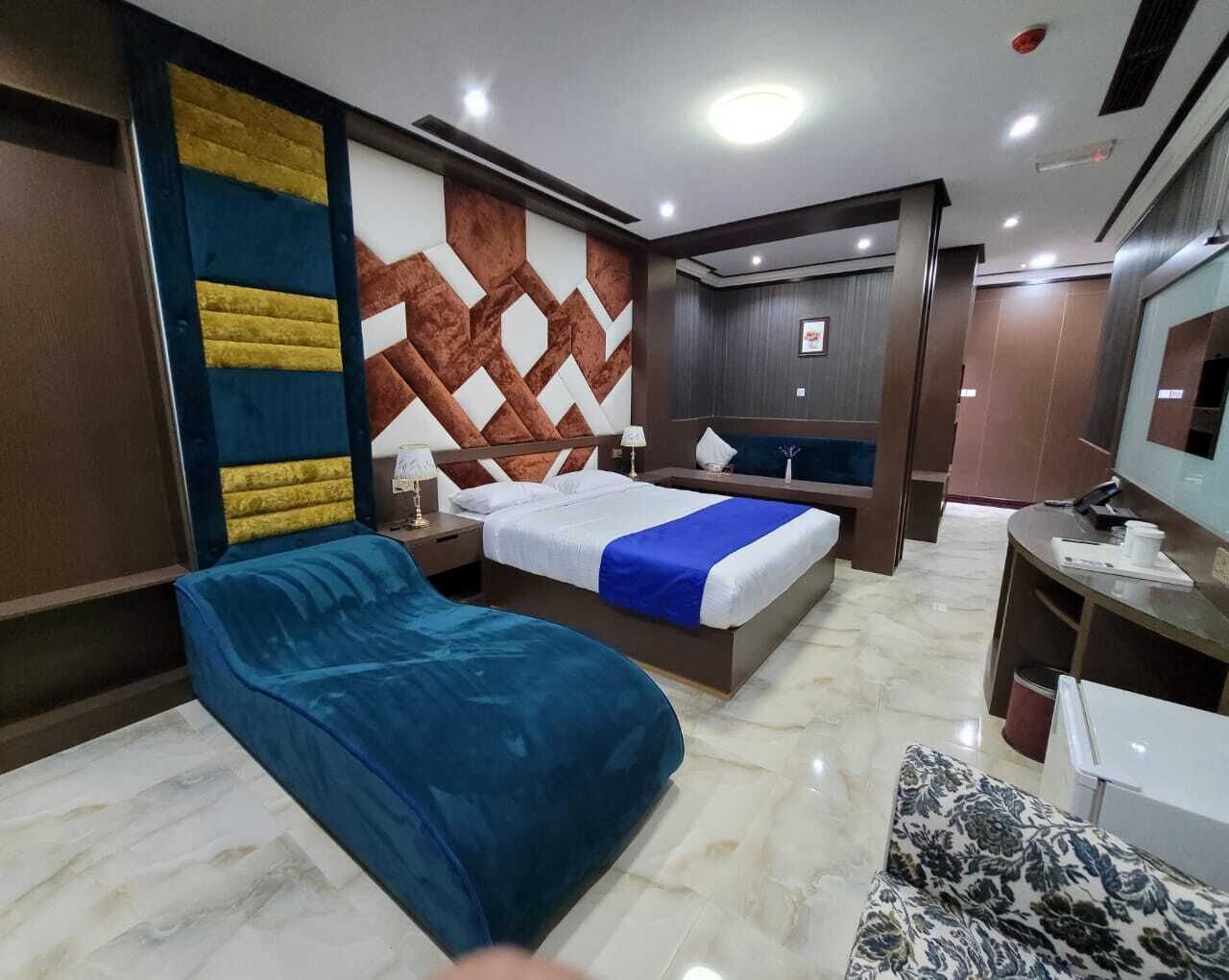 Camphor Hotel