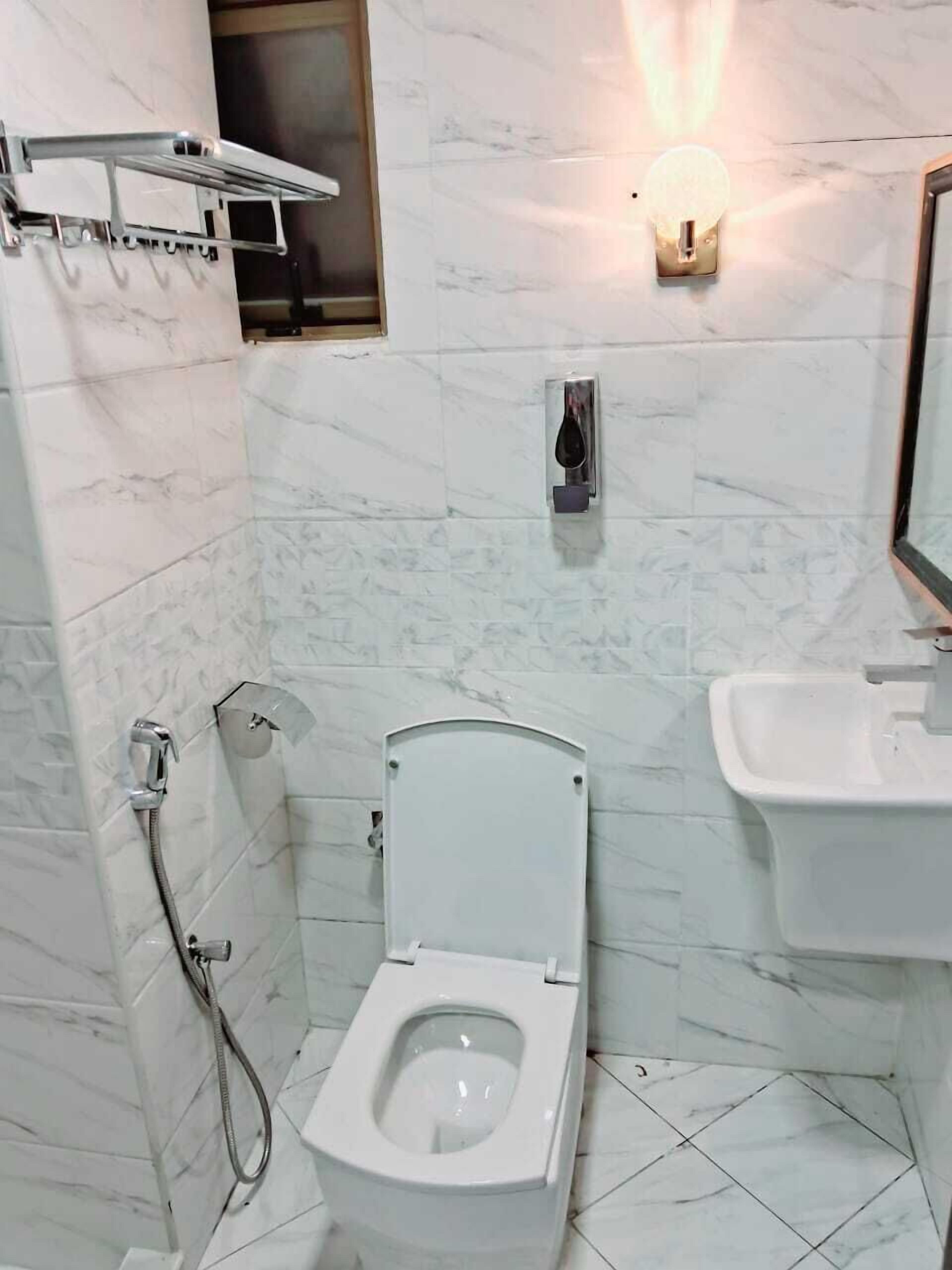Pearl Masafi Hotel Apartments