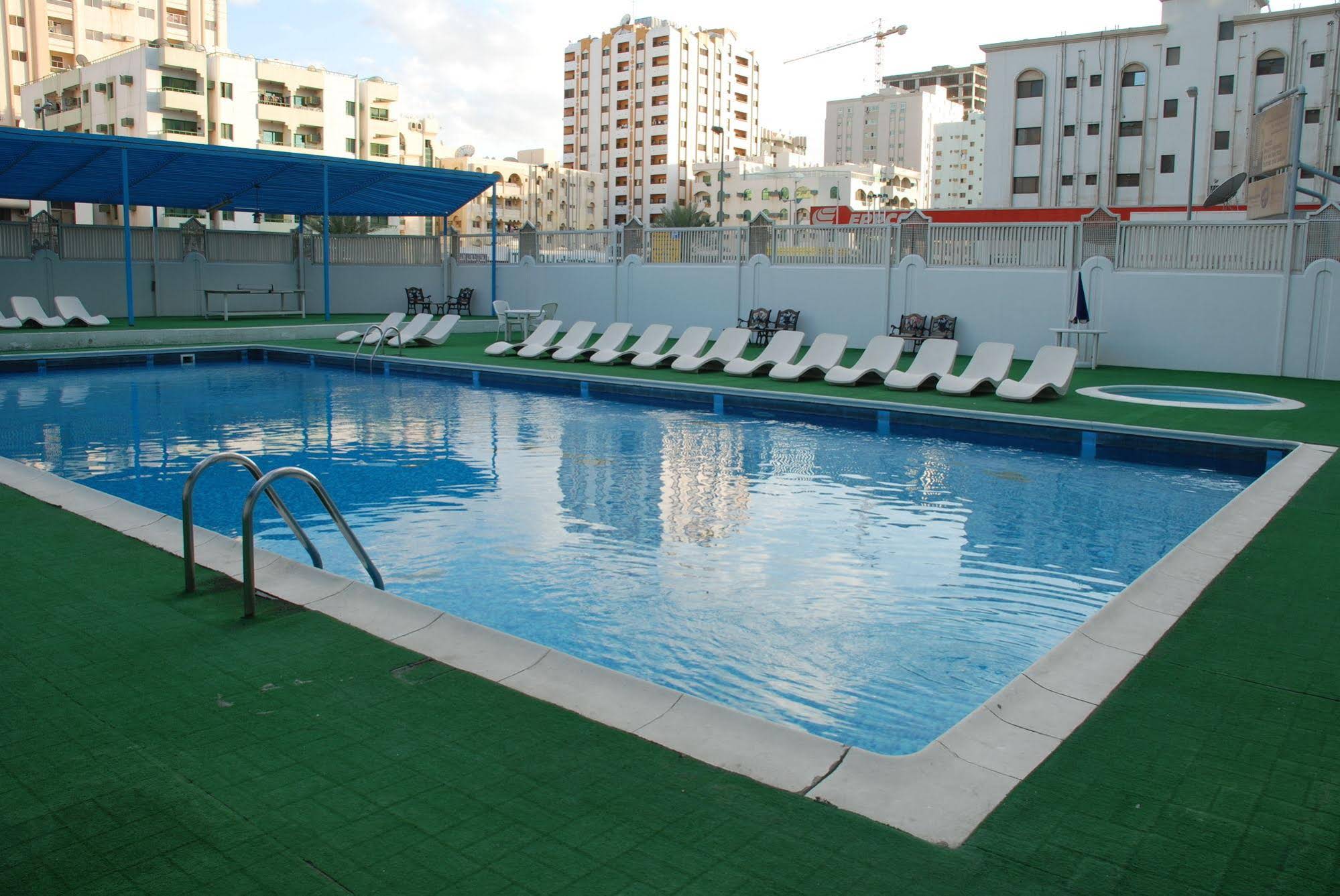 Al Bustan Hotels Flats