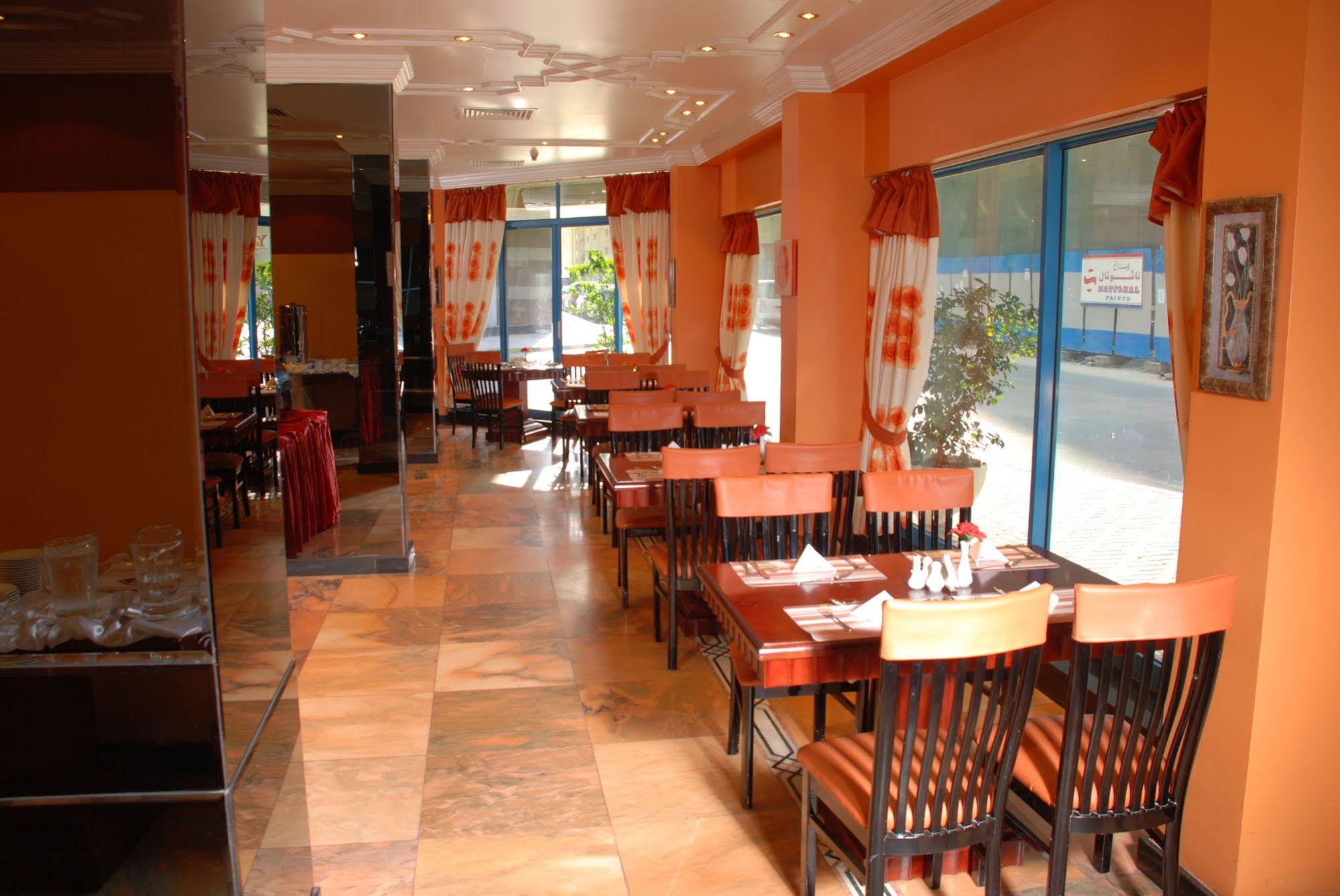 Al Bustan Hotels Flats