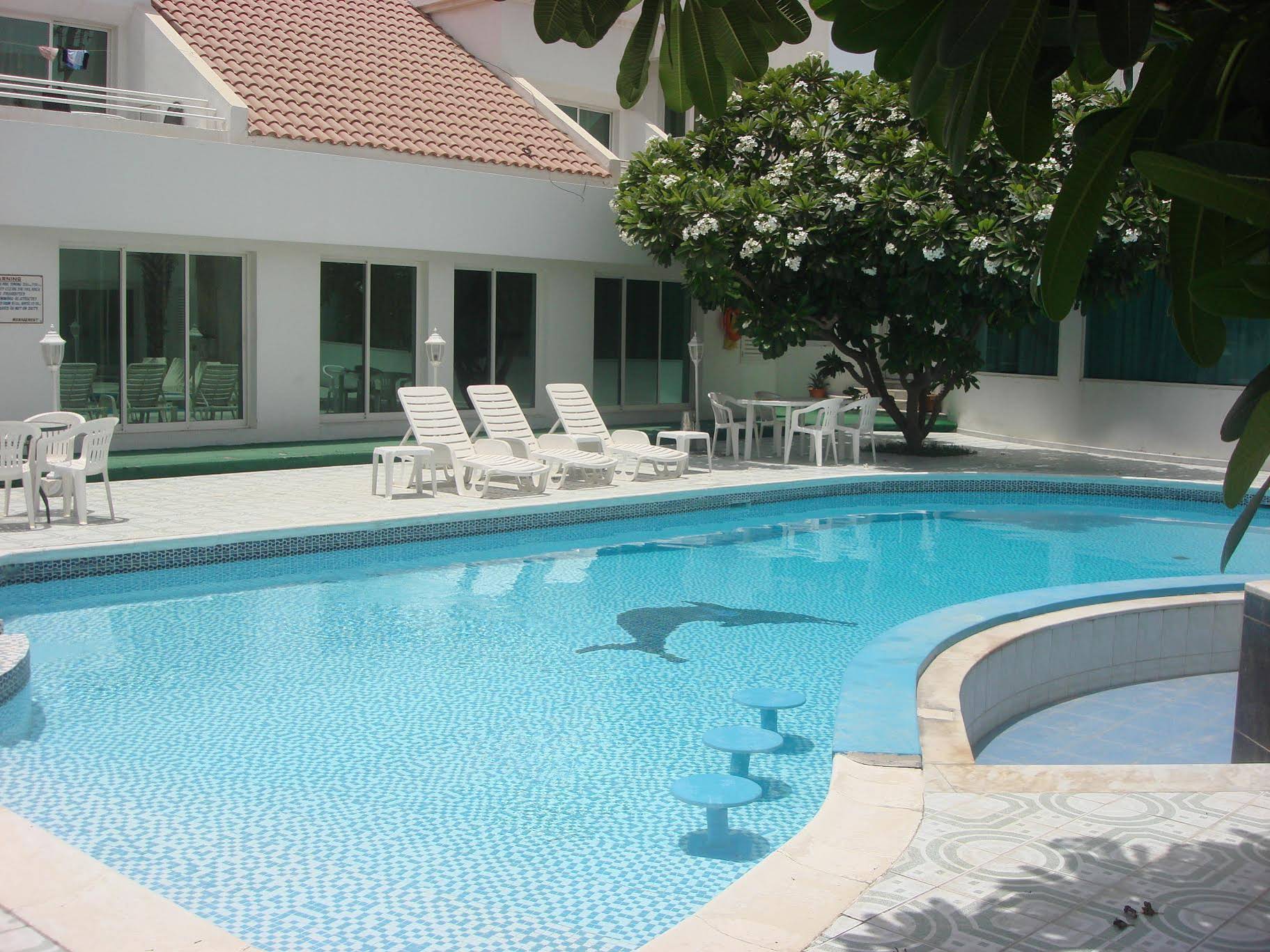 Al Khalidiah Resident