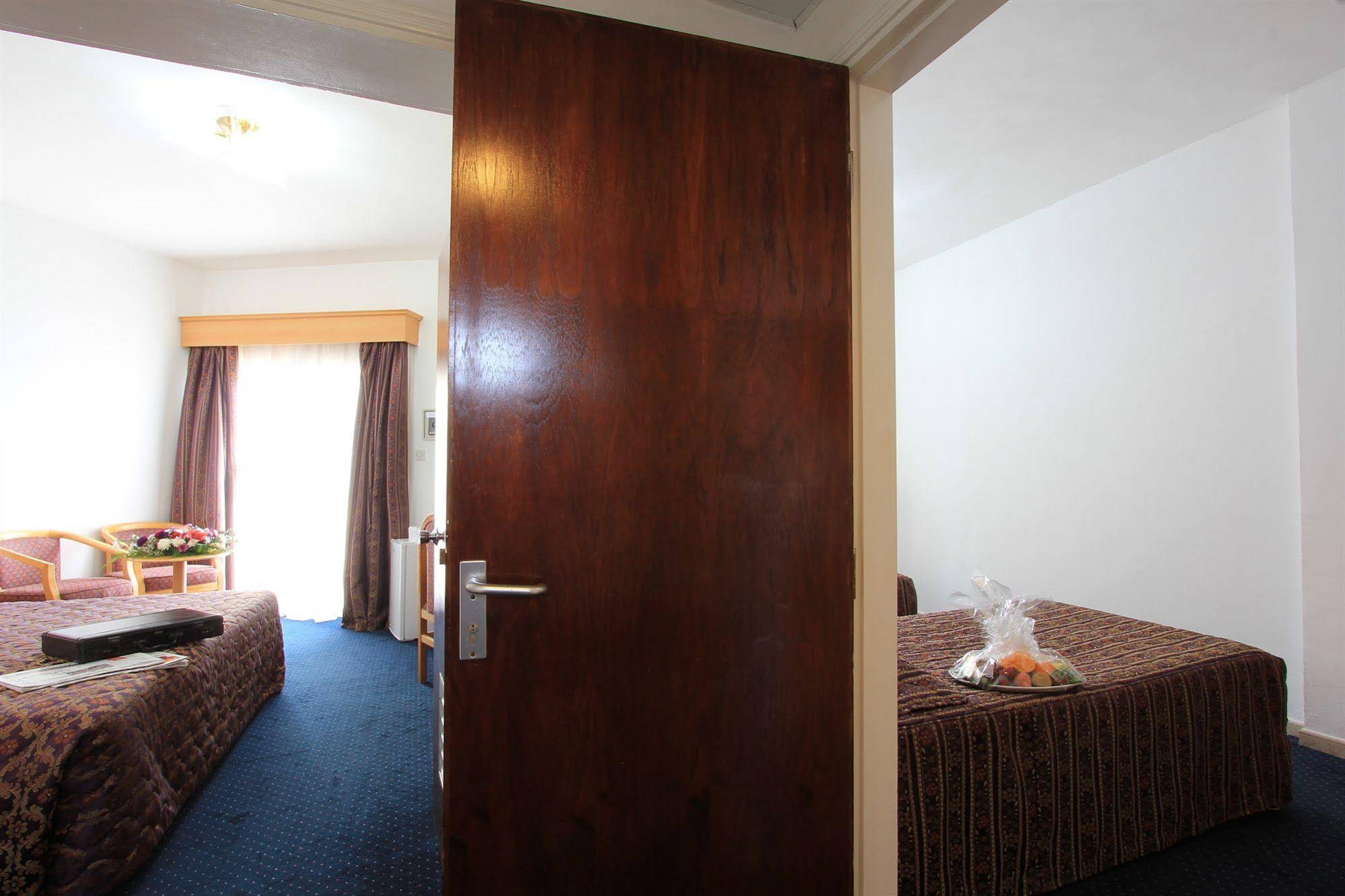 Beach Hotel Sharjah