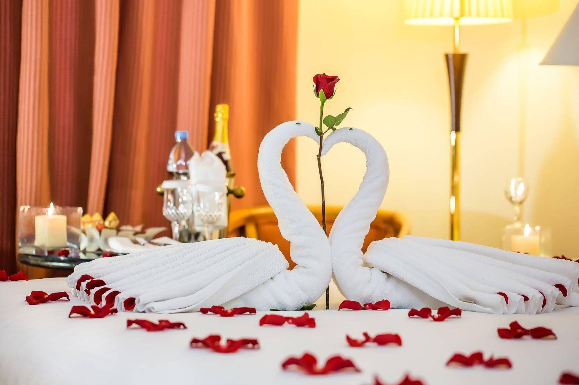 Hotel Holiday International