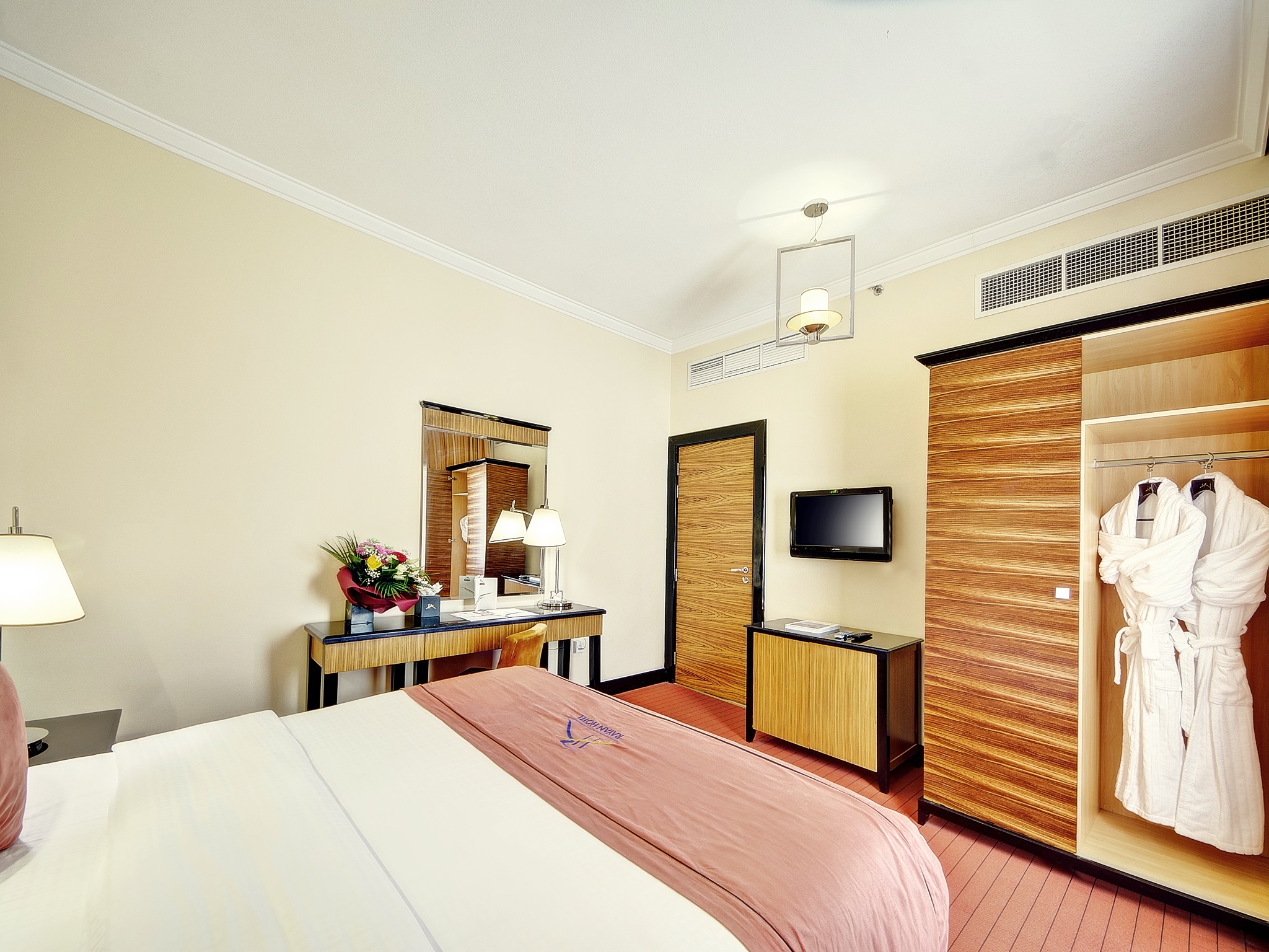 Creek Gate Hotel-Baithans