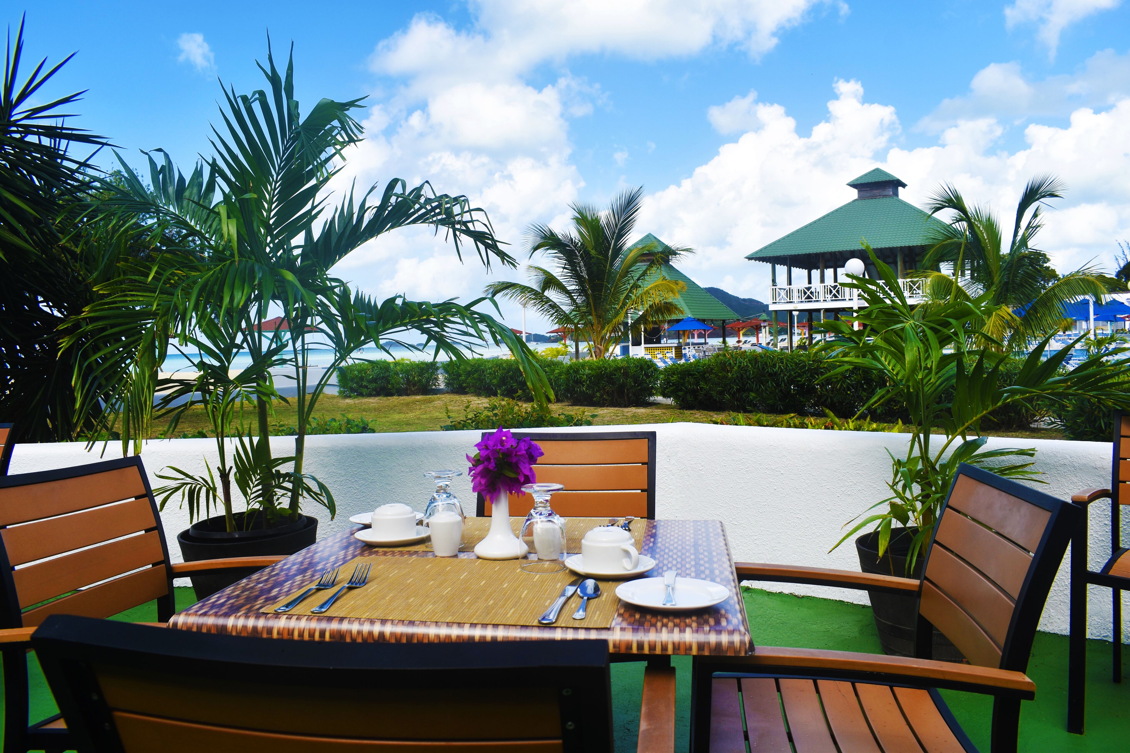 Jolly Beach Resort