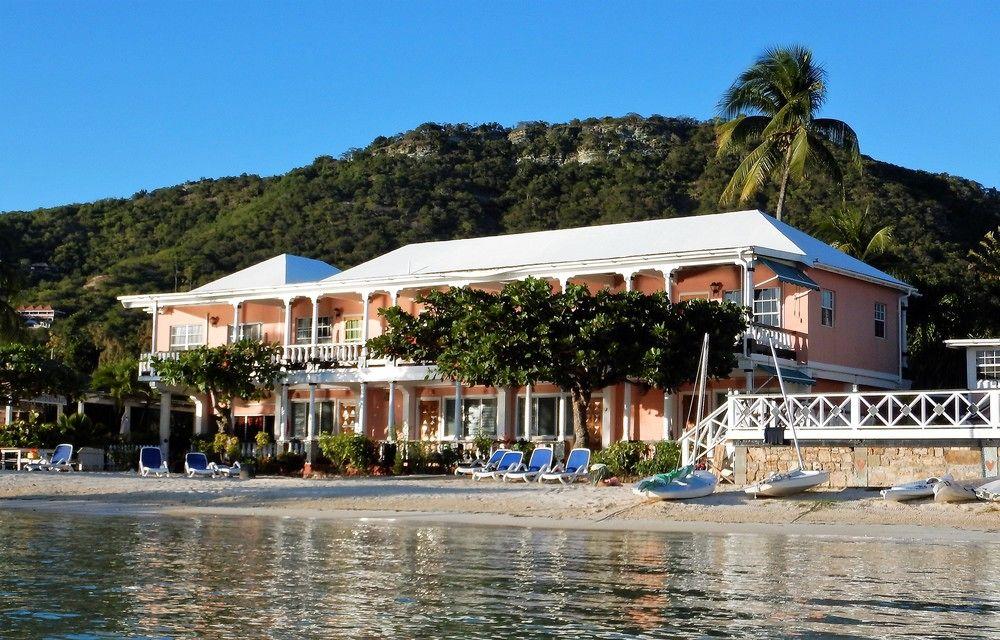 The Catamaran Hotel