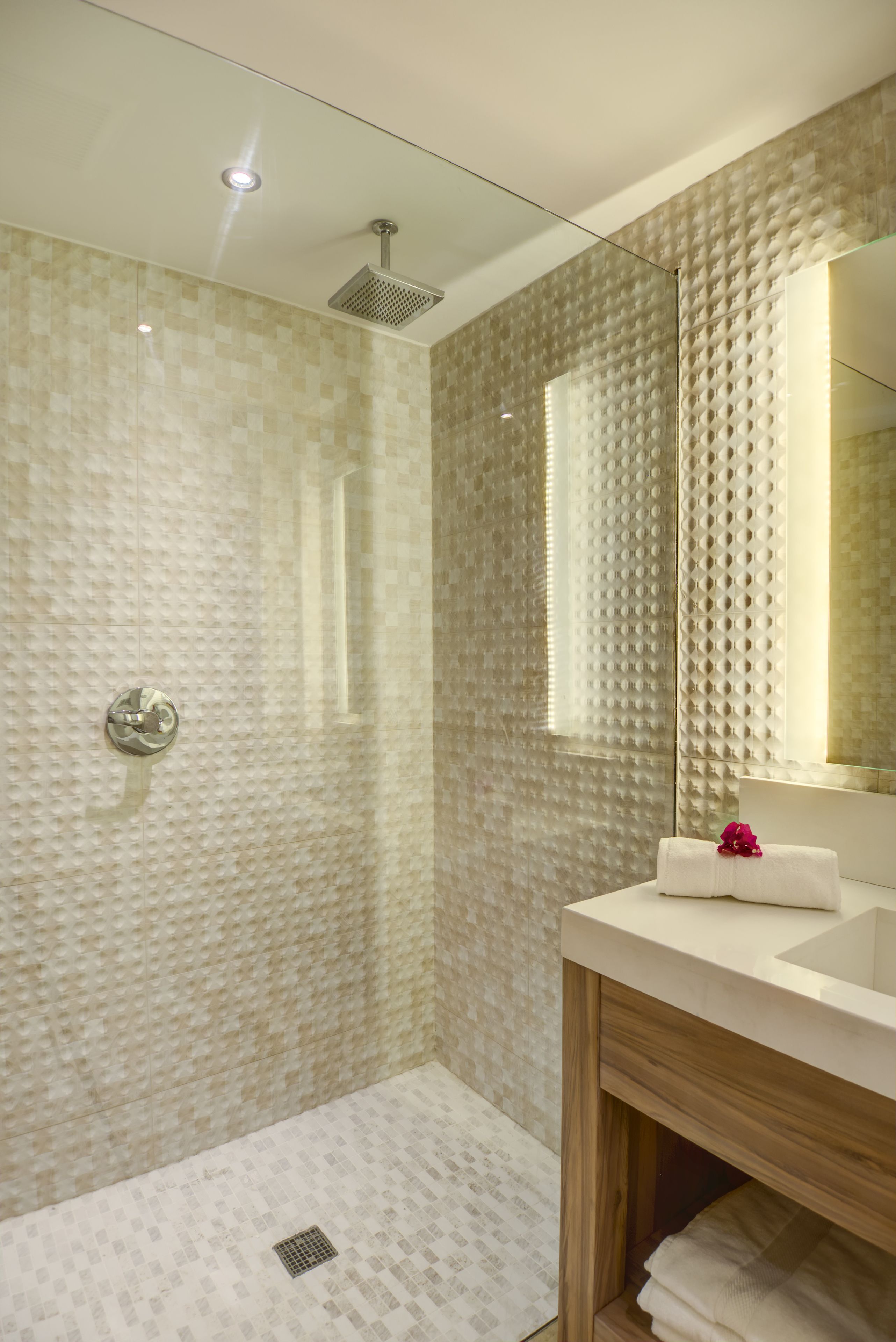 Hodges Bay Resort & Spa, an HQ Luxury Resort & Residences