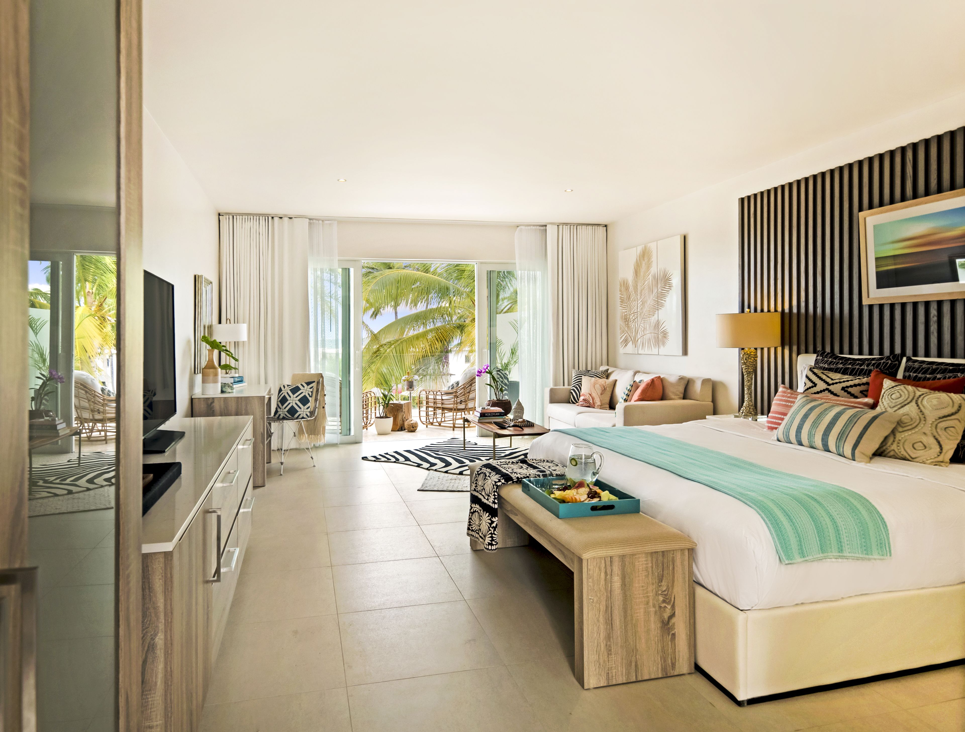 Hodges Bay Resort & Spa, an HQ Luxury Resort & Residences